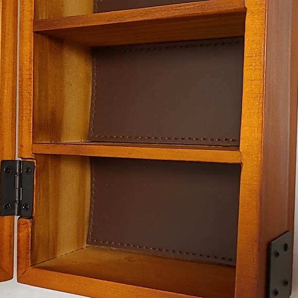 Wood Watch / Jewelry Box - Picture 11 of 16